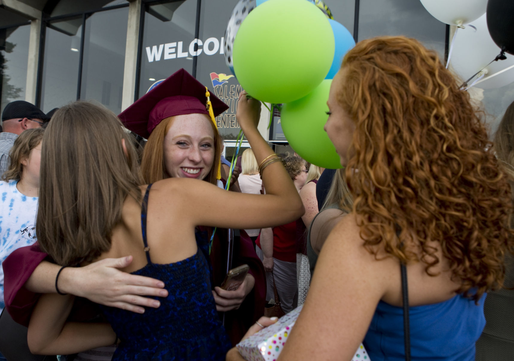 hr salemgraduation 061417 p09